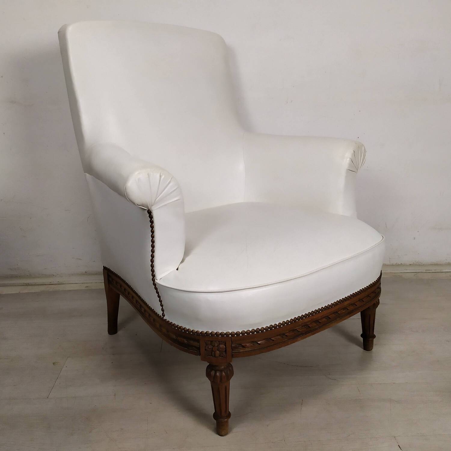Paire de fauteuils Louis XVI