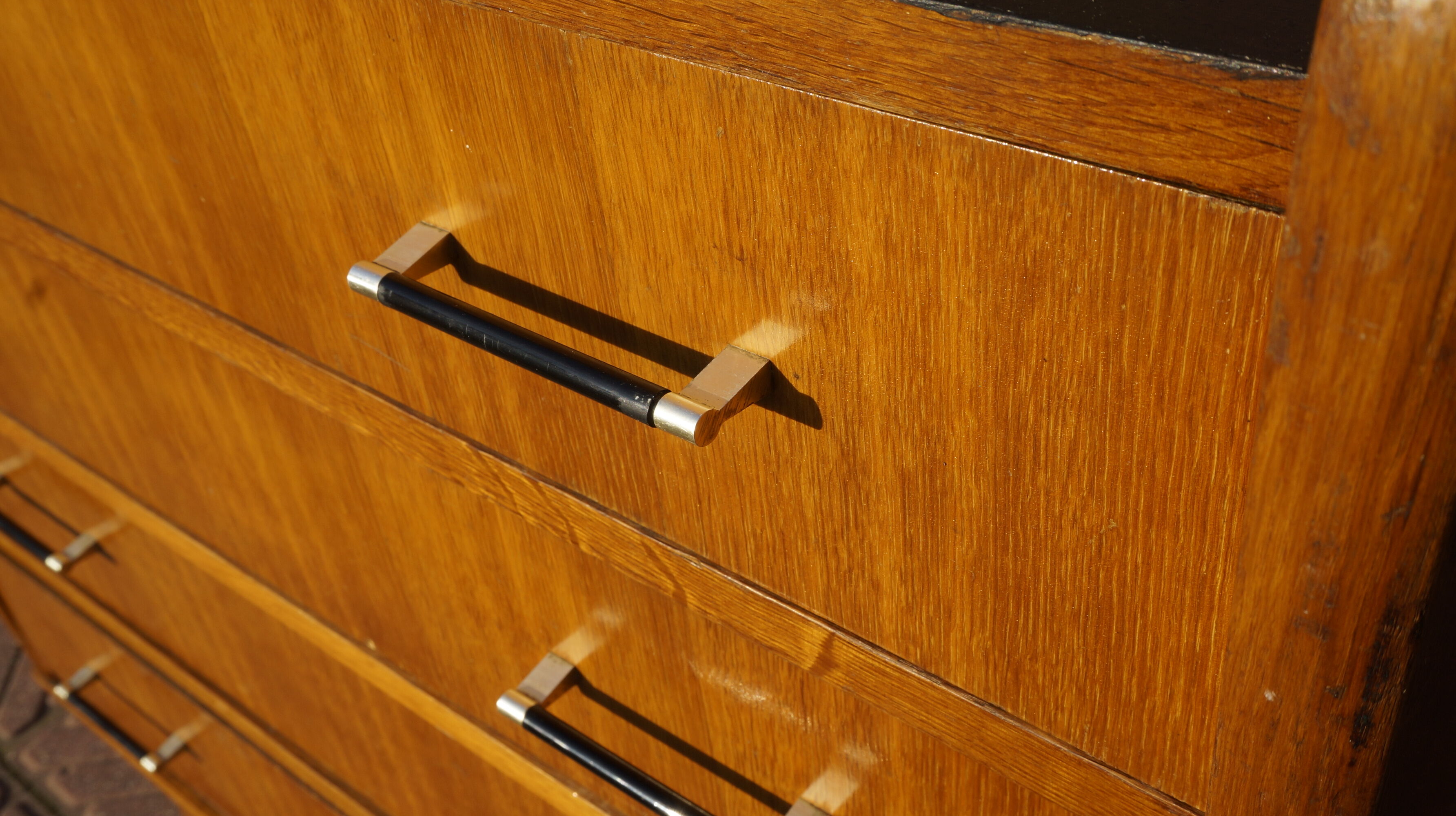 Vintage chest of drawers