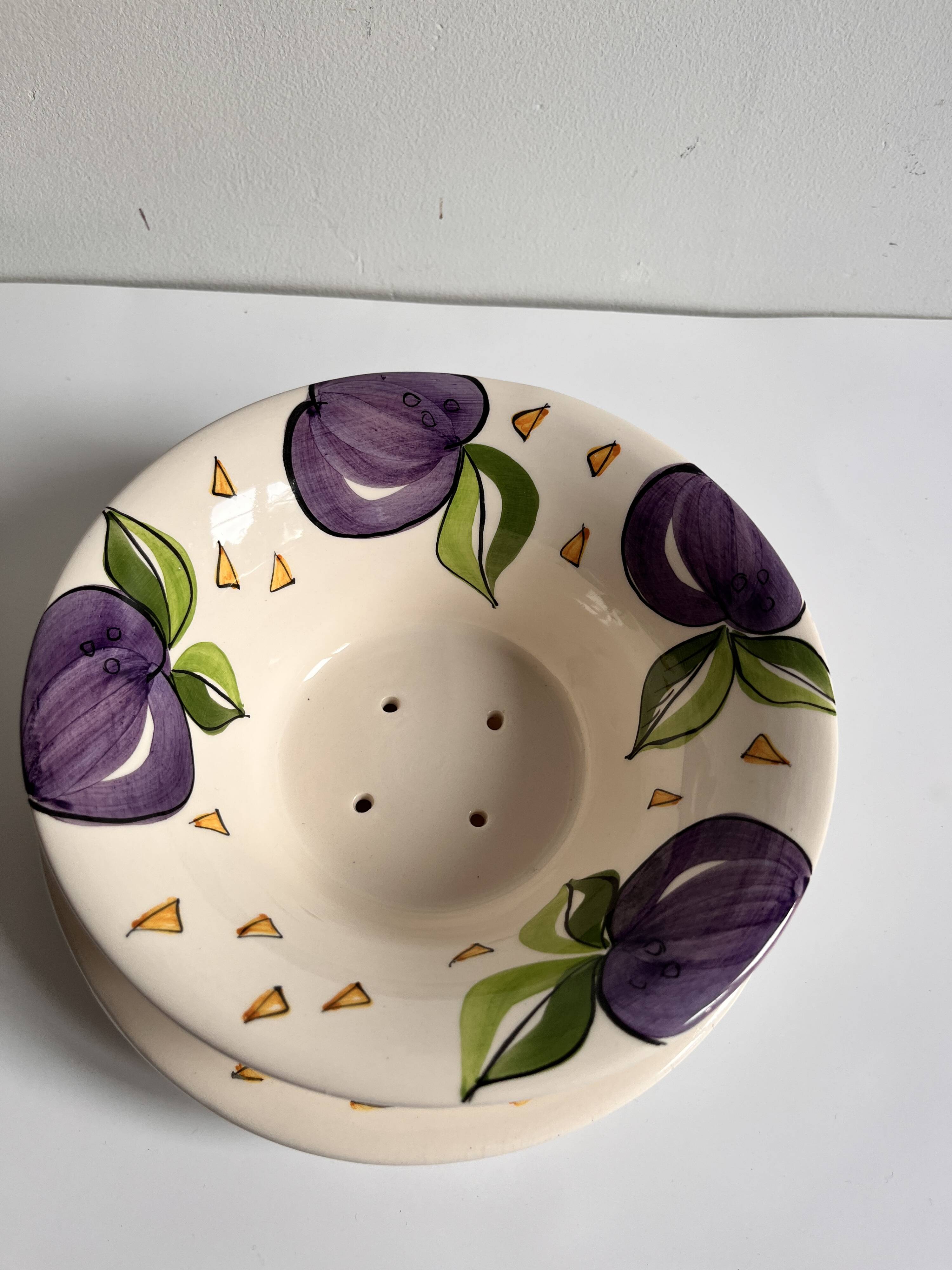 Ceramic colander