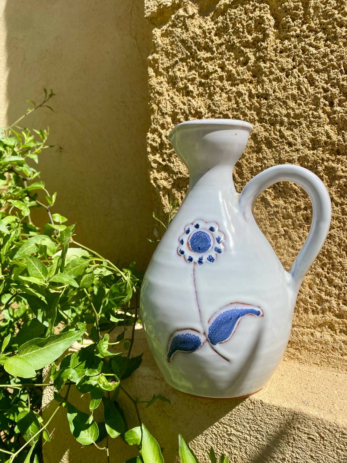 Carafe en ceramique artisanale