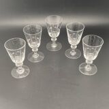 Verres à apéritif avec motif ciselés « grain de riz »