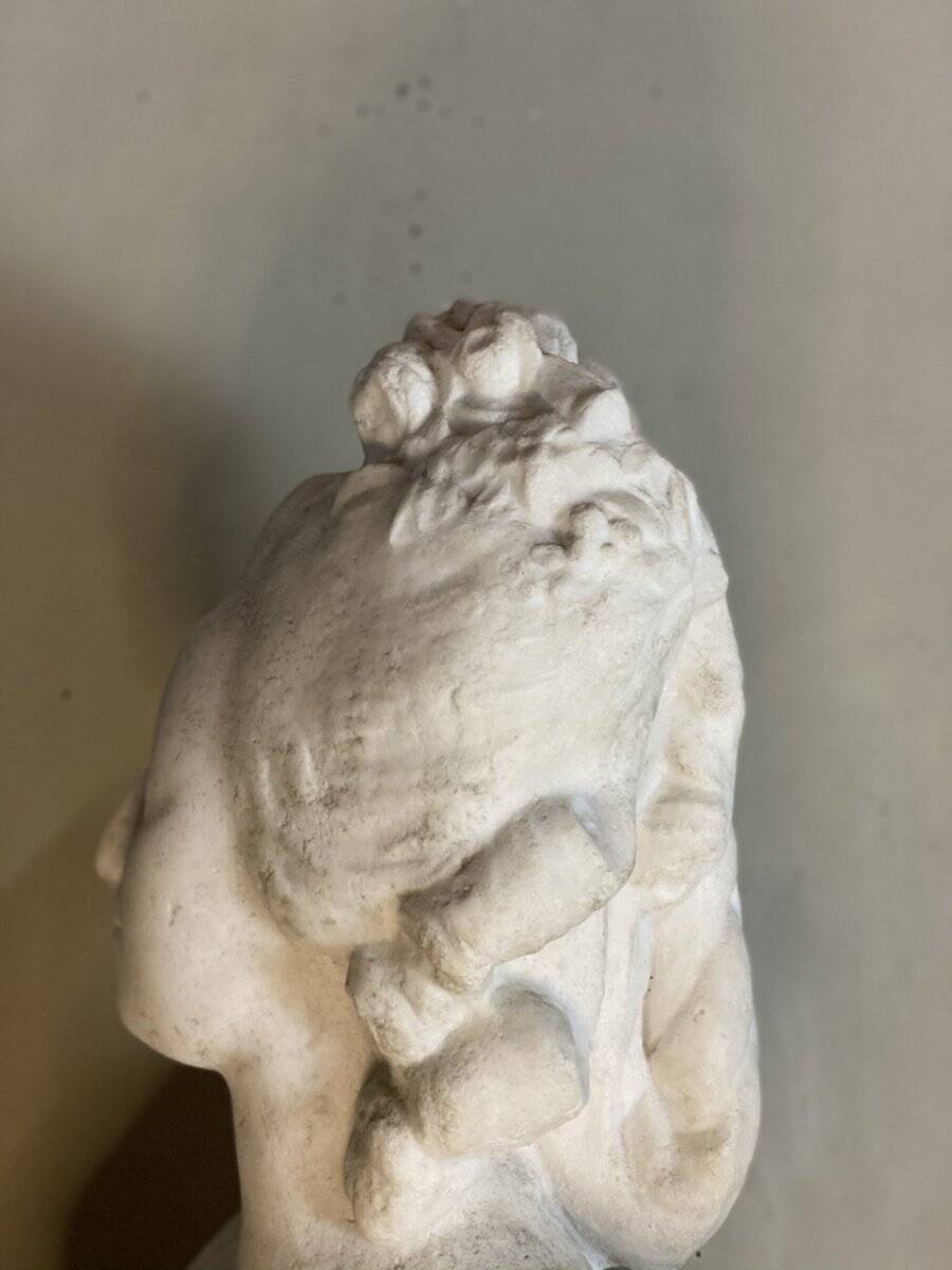 Marie-Antoinette, buste en marbre de Carrare