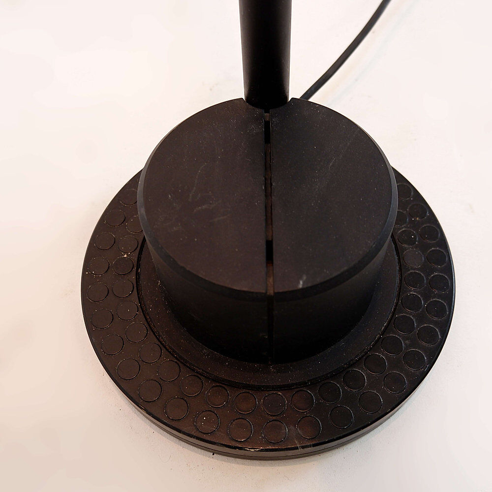 Italian floor lamp from the late 1980s.