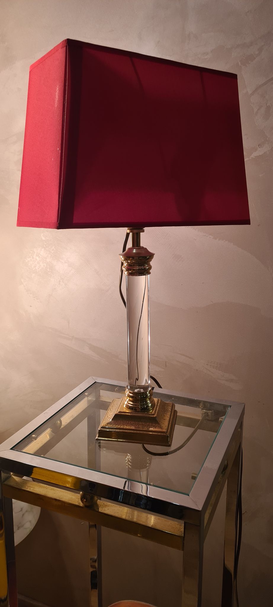 acrilic foot lamp 1950 has 70 trace on foot chrome gold pricked very well in its juice d epoque