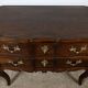 Commode Sauteuse en Amarante et Acajou, époque Louis XV – XVIIIe