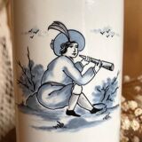 Bouteille en grès peinte