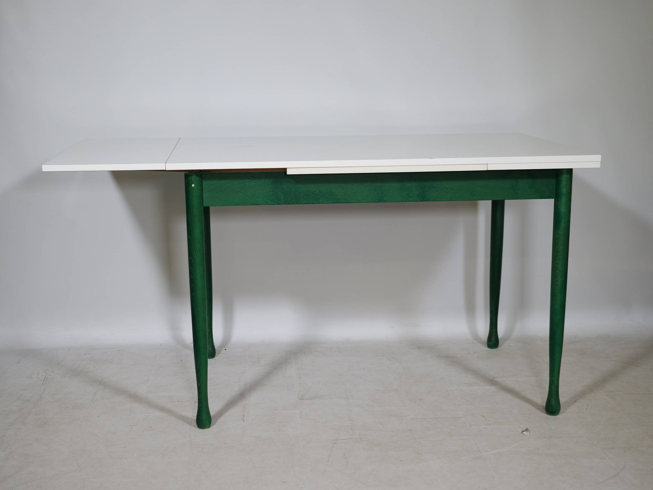 Extendable mid-century vintage dining table from Italy, 1970s