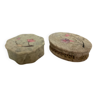 Pair of mother-of-pearl soapstone boxes