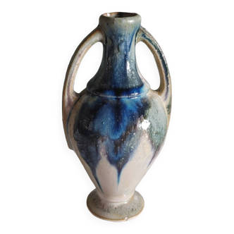 Old amphora vase in flamed glazed stoneware