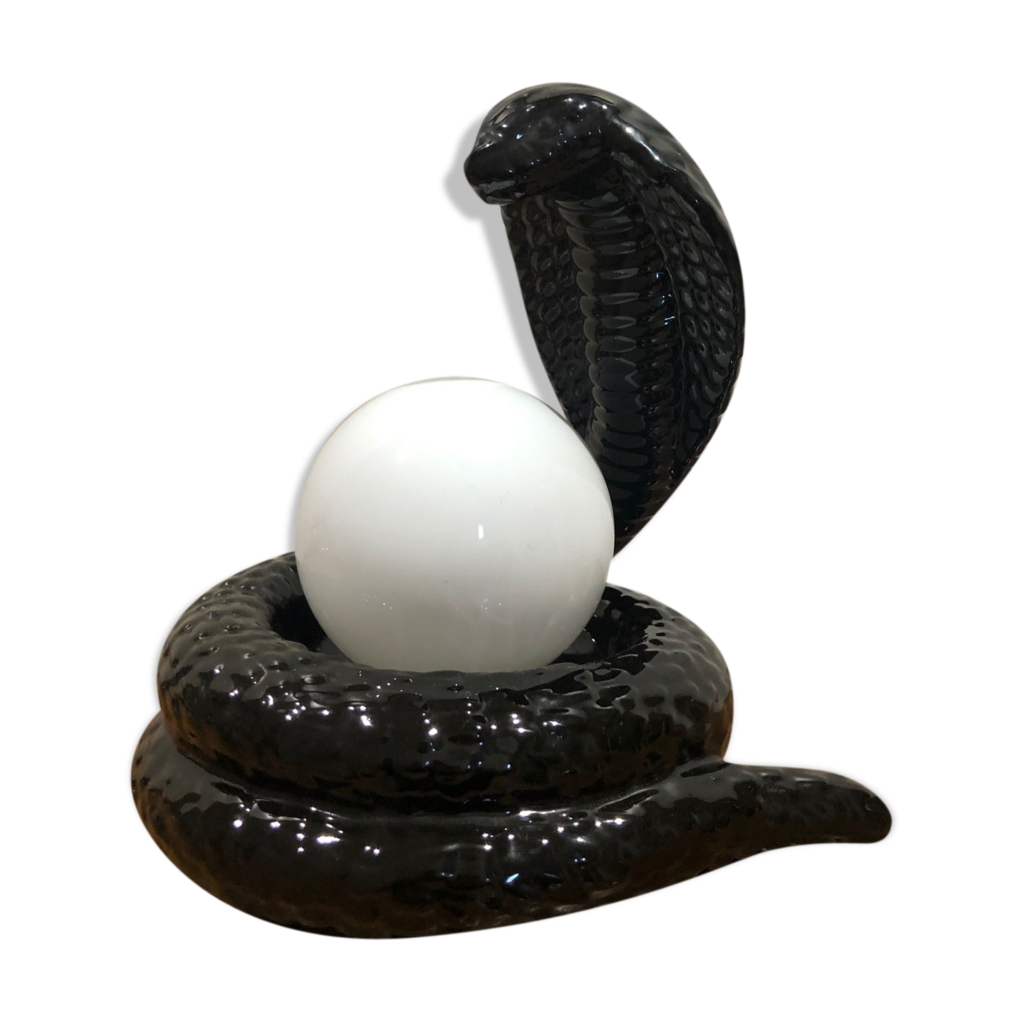 Cobra ceramic lamp