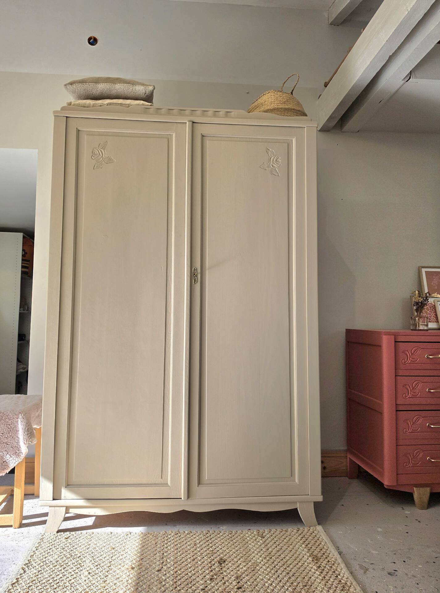 Armoire