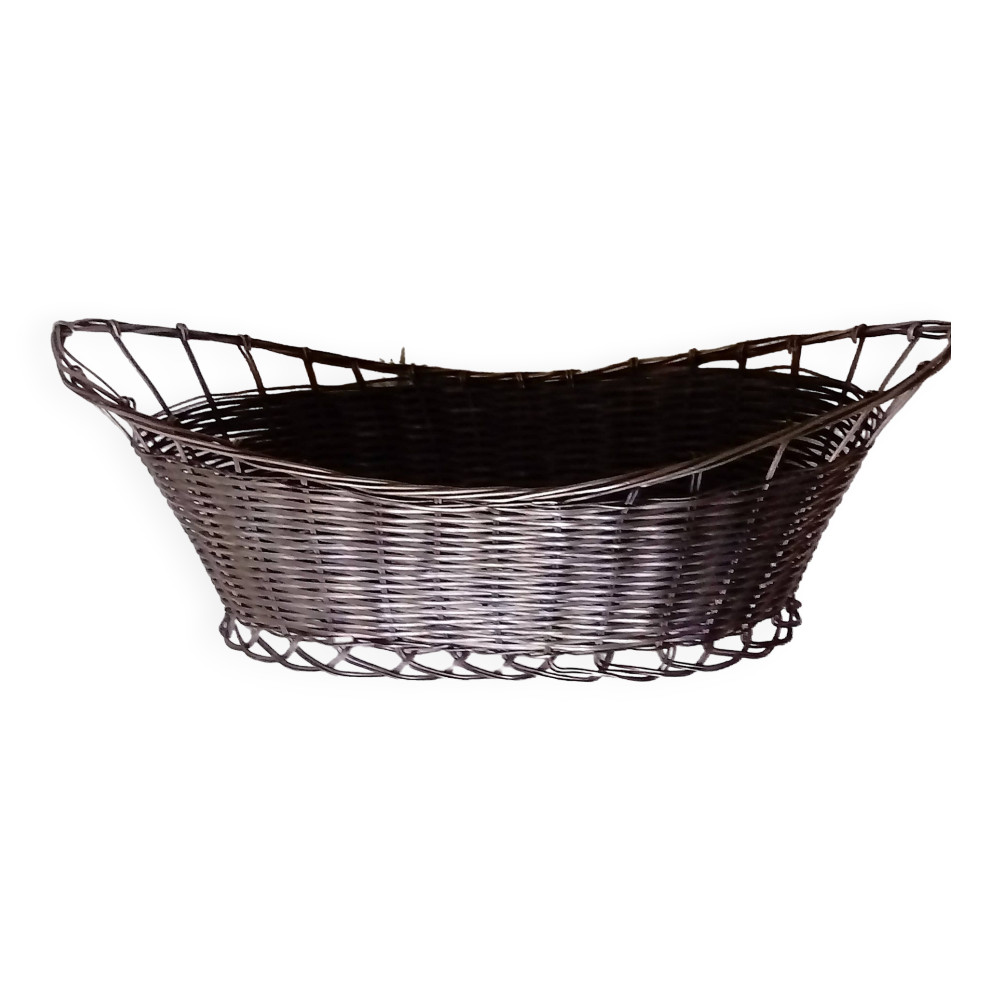 Old basket/basket in woven silver metal