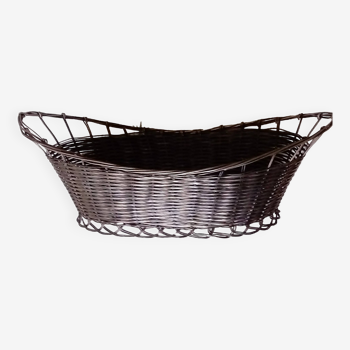 Old basket/basket in woven silver metal