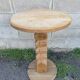 Table de bistrot en bois brut