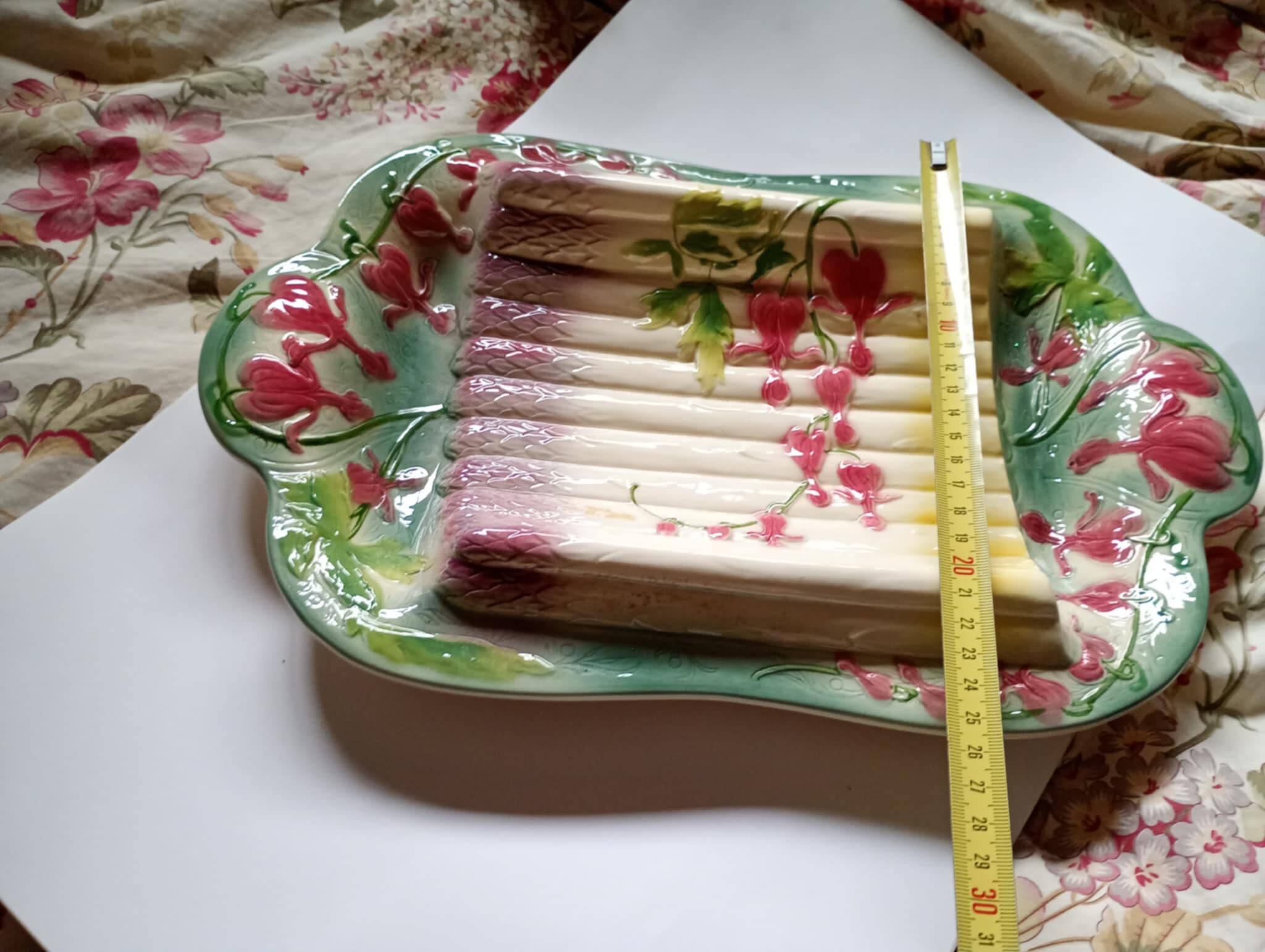 St Clément France majolica asparagus tray in slip