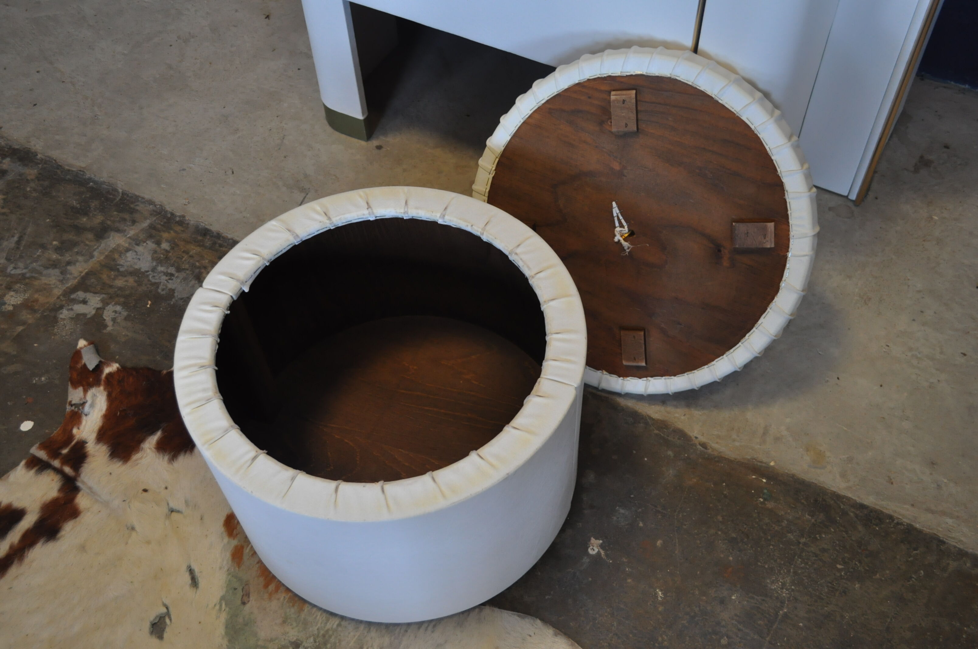 Dressing table space age 60's