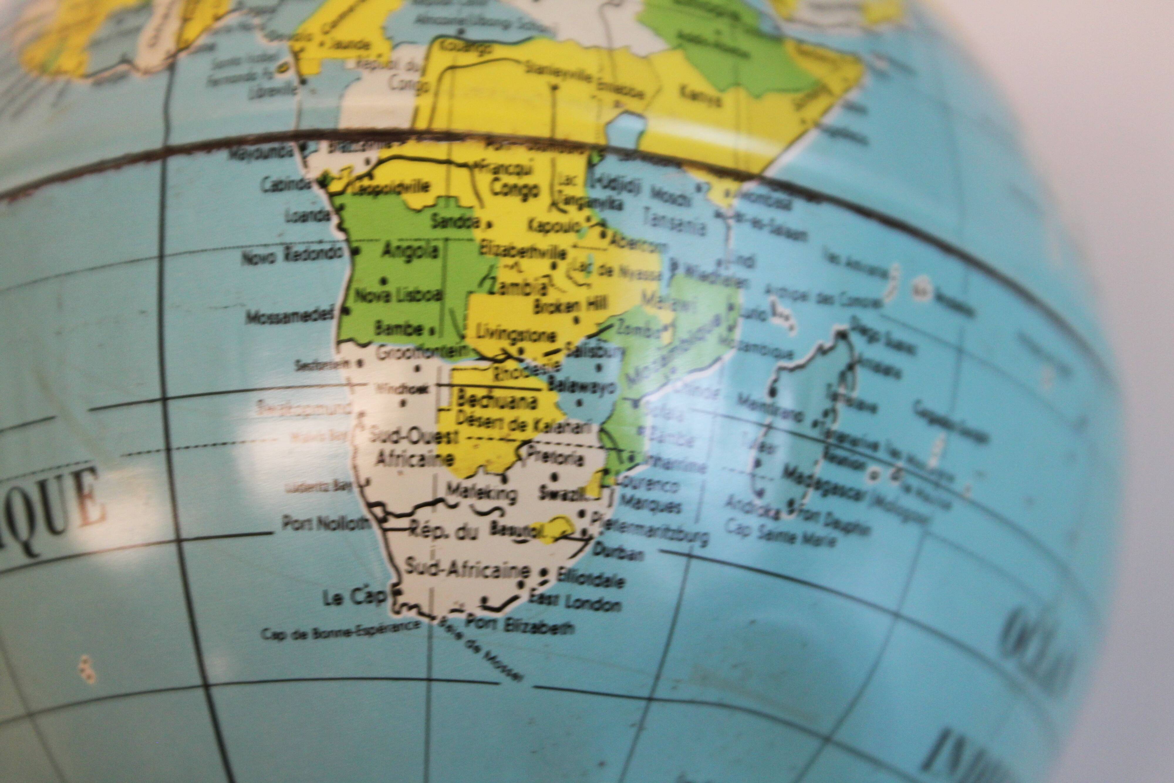 MS terrestrial globe – West Germany (1968–1970) – 20 cm