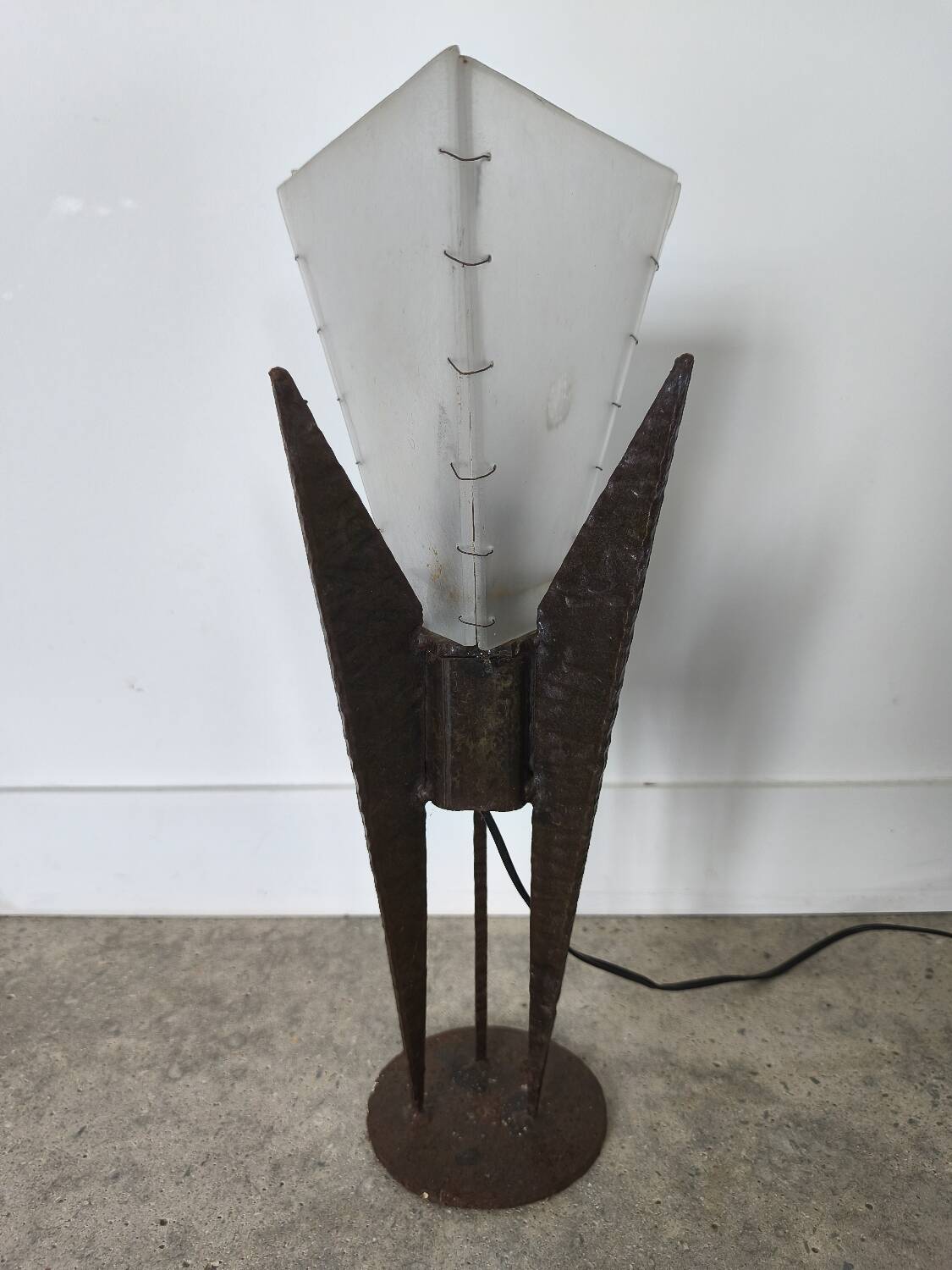 1940s Art Deco lamp