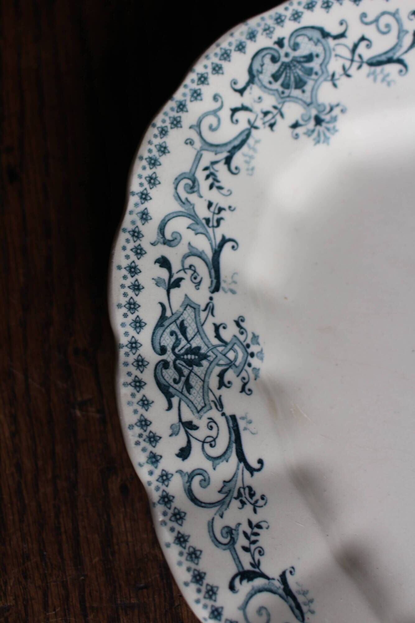 Plat ovale Terre de Fer Bleu Verdun HBC