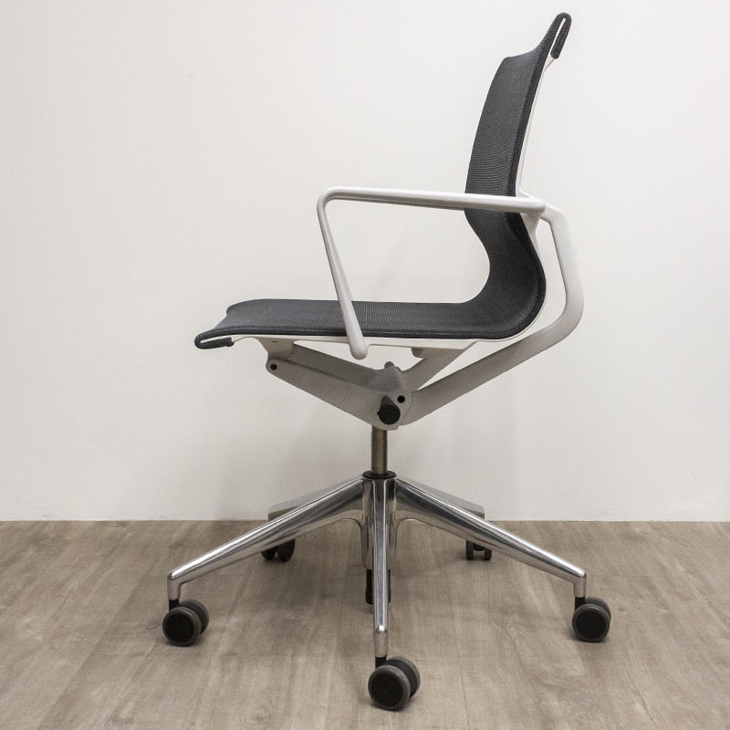 Swivel chair by Alberto Meda, Vitra