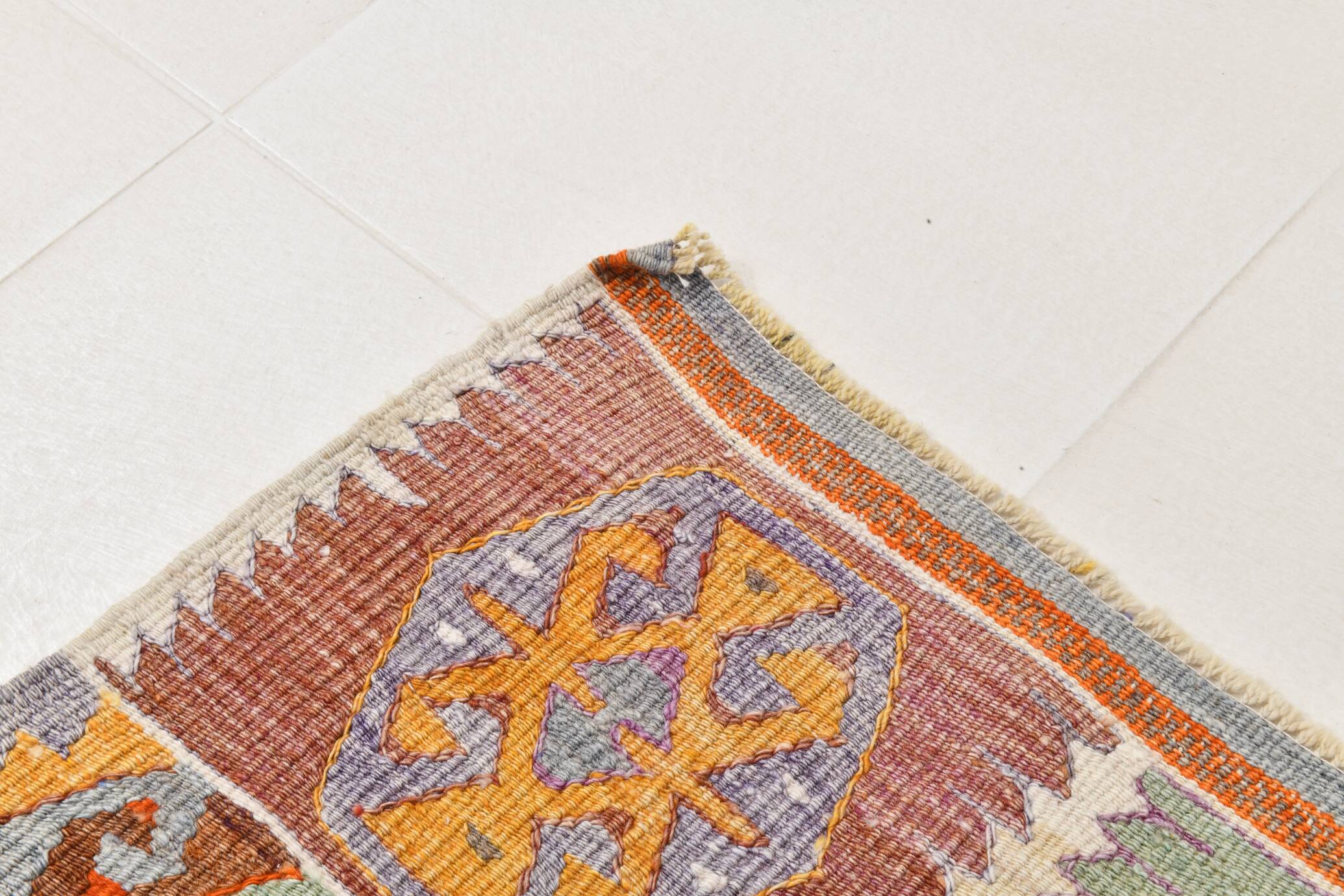 5x8 Green & Orange Tribal Vintage Kilim Rug, 146x255Cm SK 33083