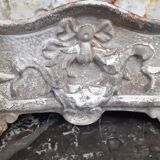 Cast iron gardener