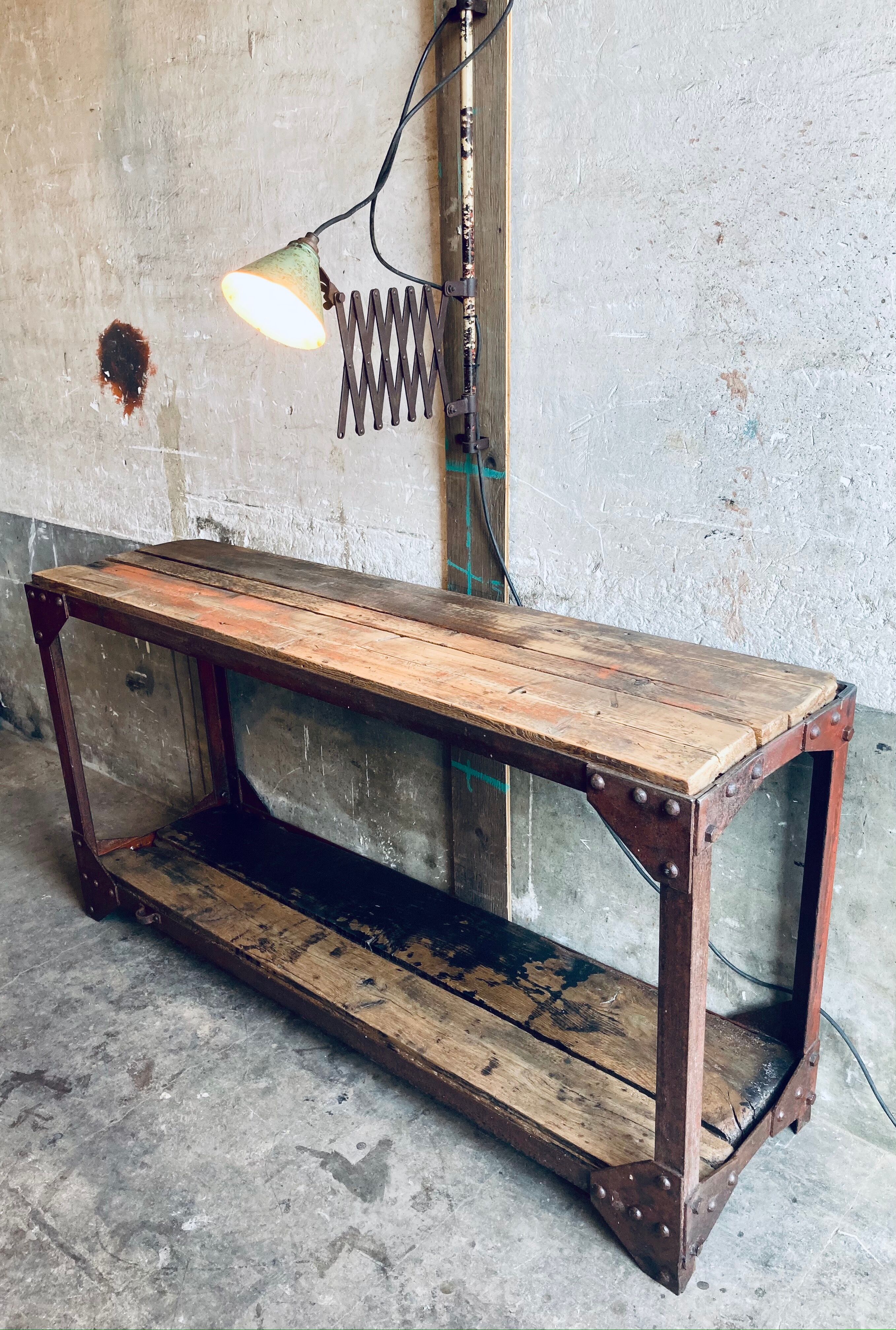 Etabli console