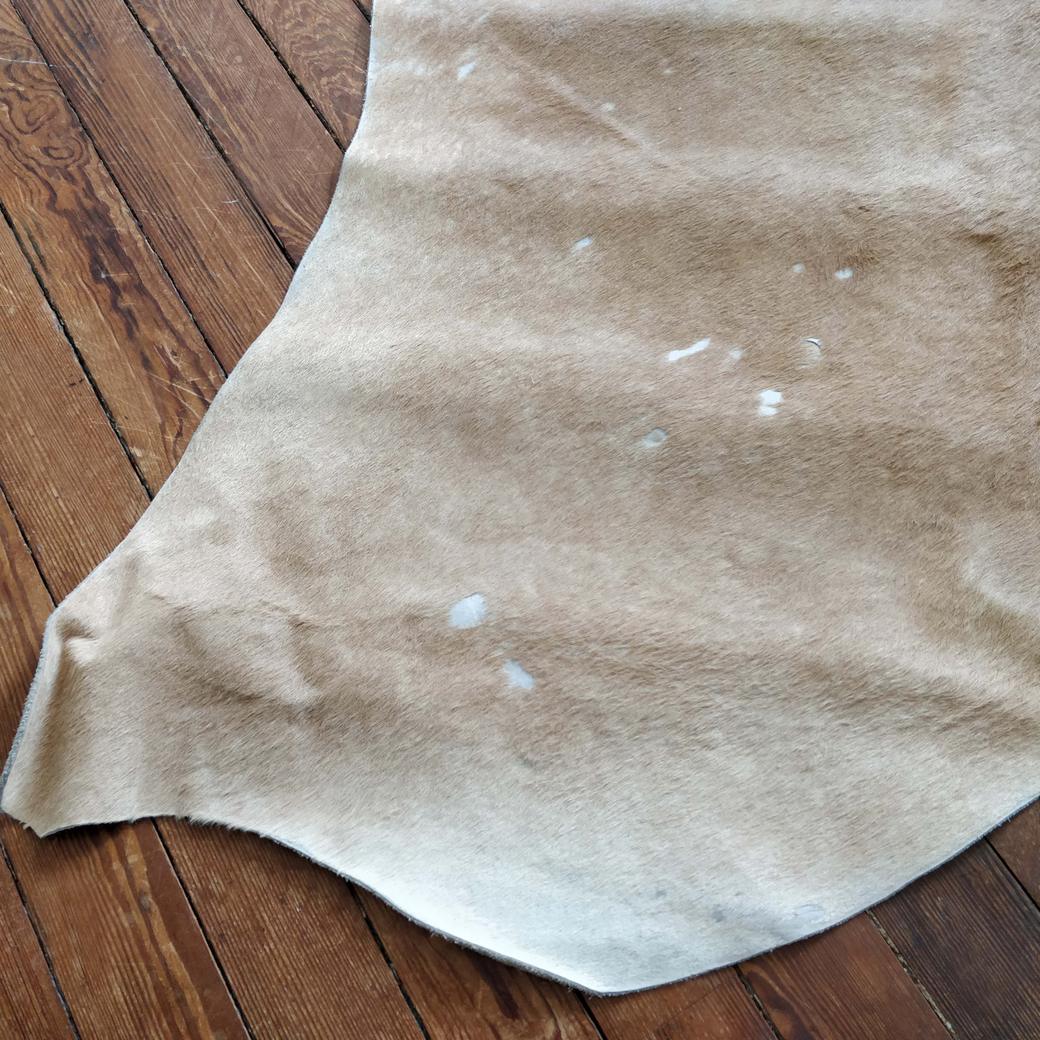 Cow skin 220 x 140 cm