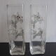 Paire de vases anciens en verre émaillé à décor d'iris