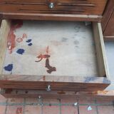 Armoire parisienne