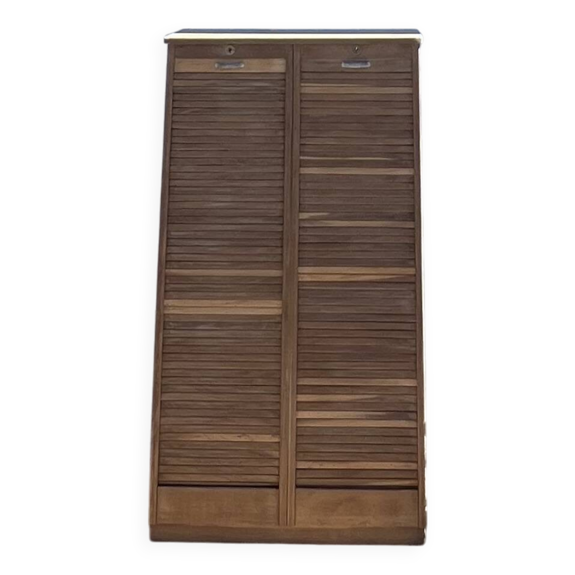 Double curtain filing cabinet