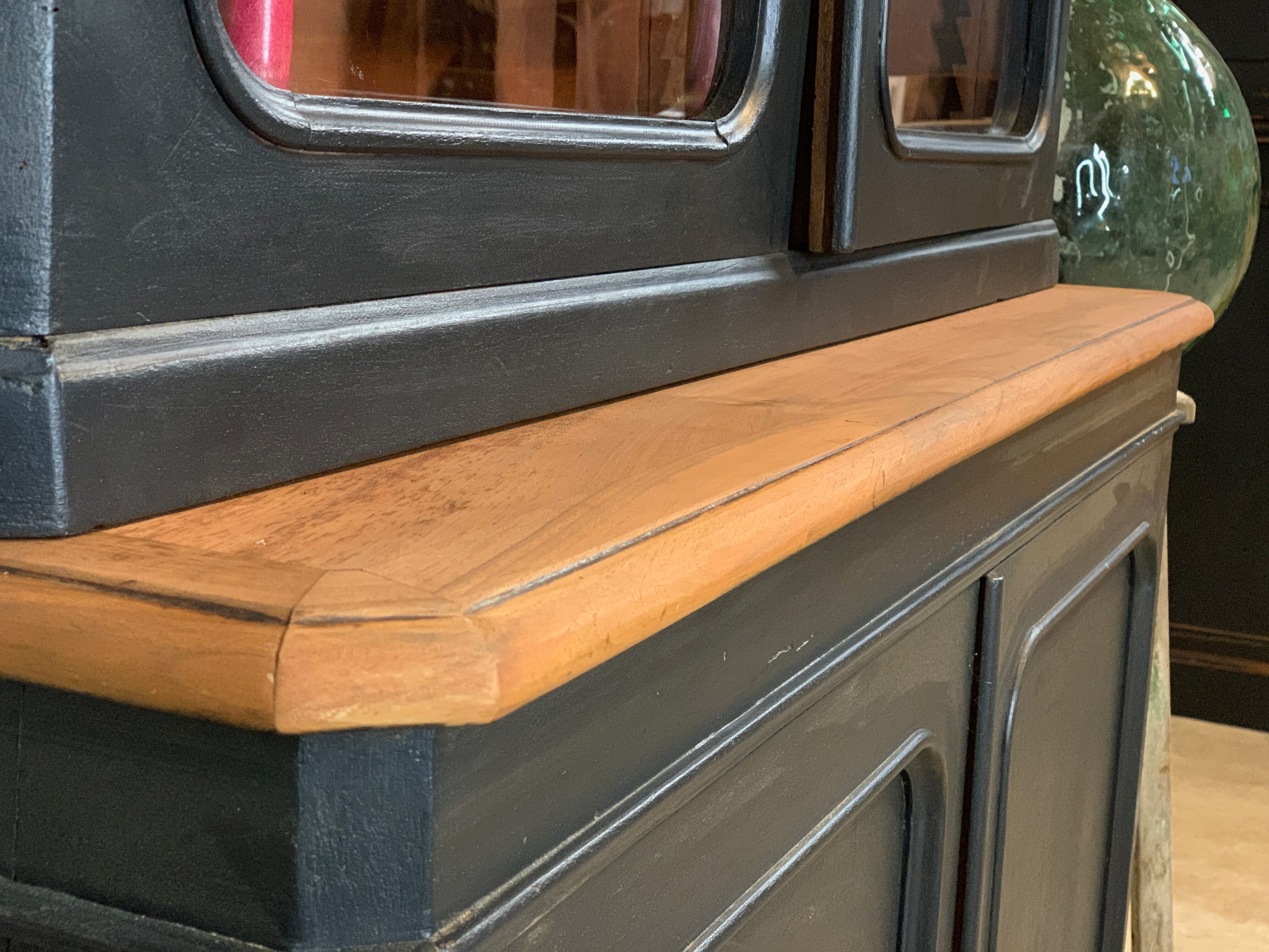 Black library showcase