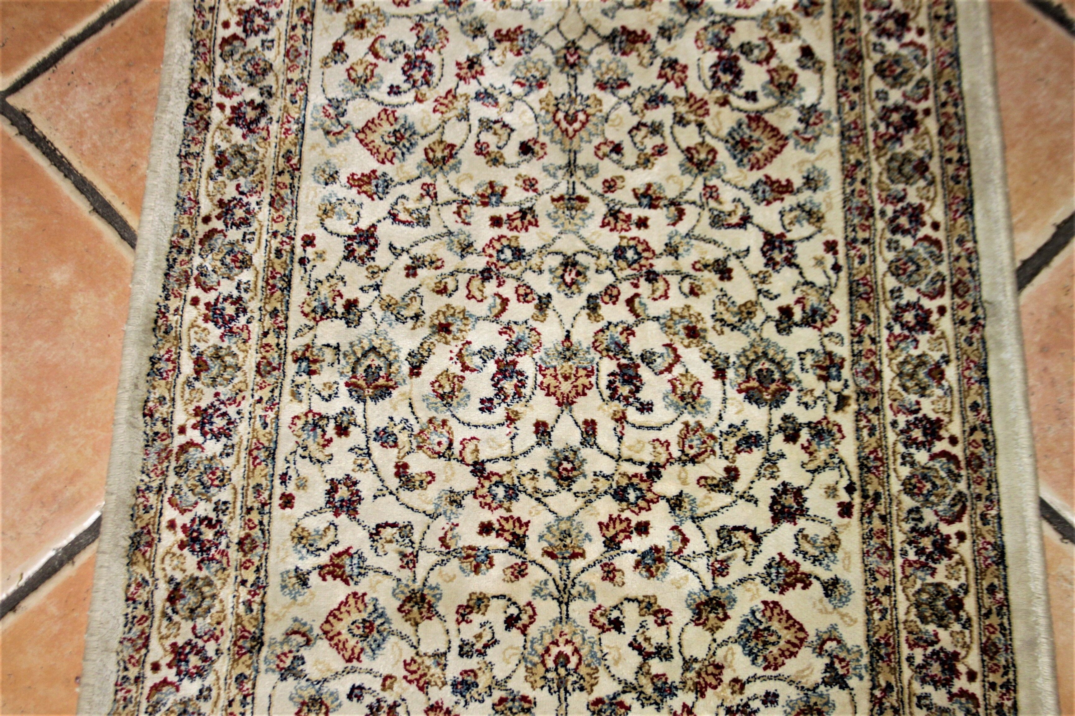 Old Kashmir rug. silk. 150 x 68 cm.