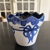 Cache-pot en céramique bleue et blanche, années 70