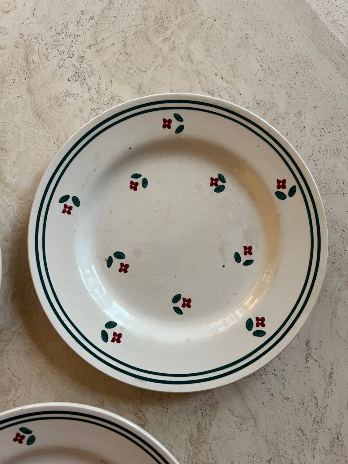 Vintage Gien earthenware dessert plates (4)