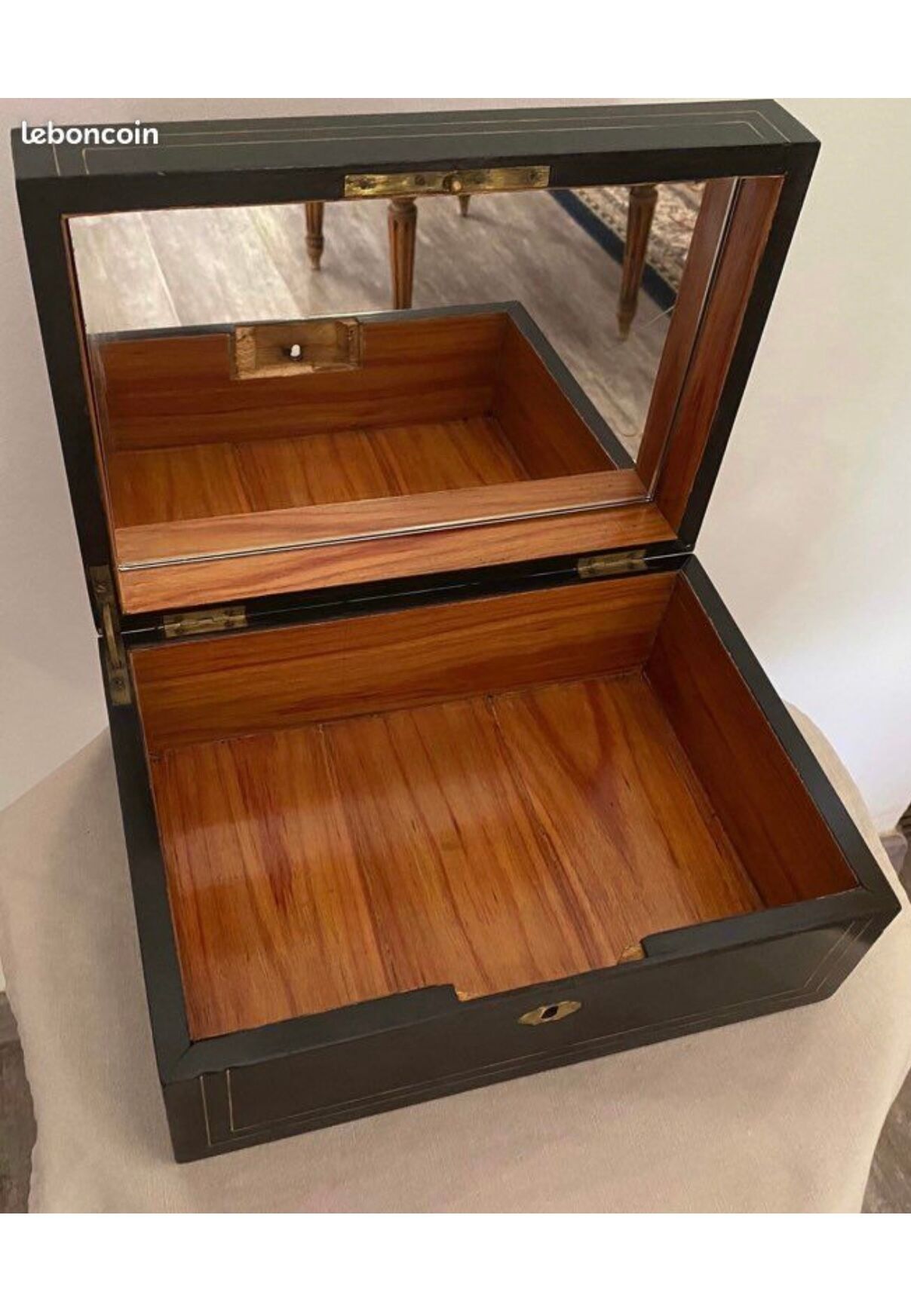 Box with mirror Napoleon III