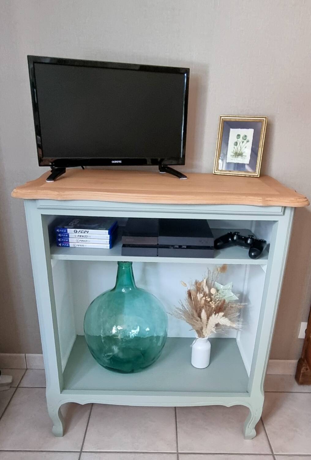 TV unit