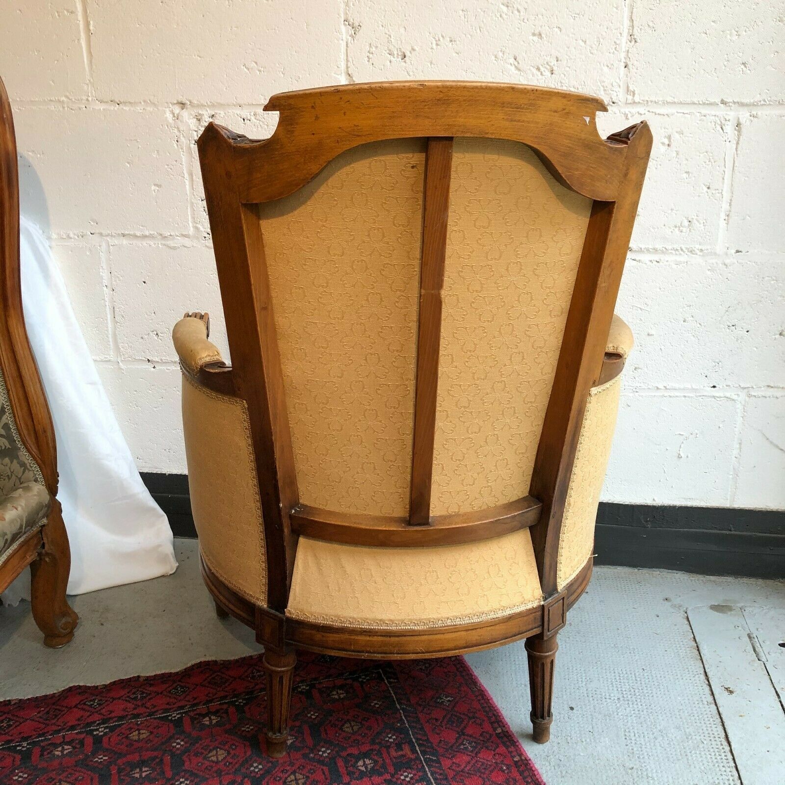 Louis XVI-style shepherdess chair or Executive Board