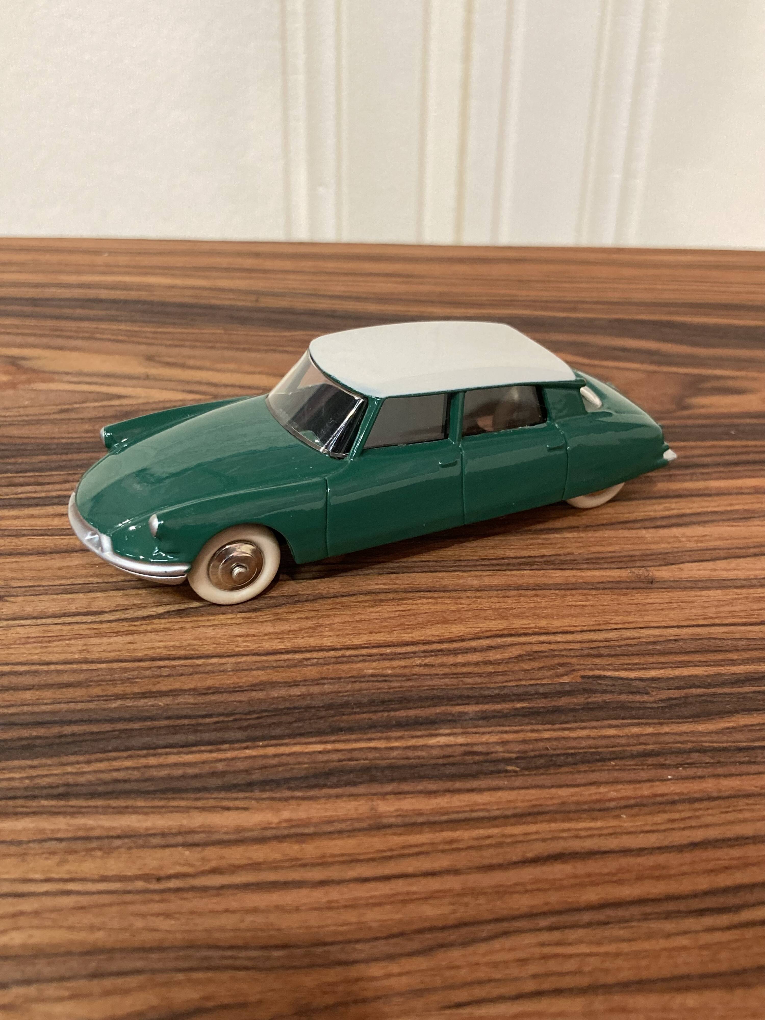 Citroën DS 19 Dinky toys