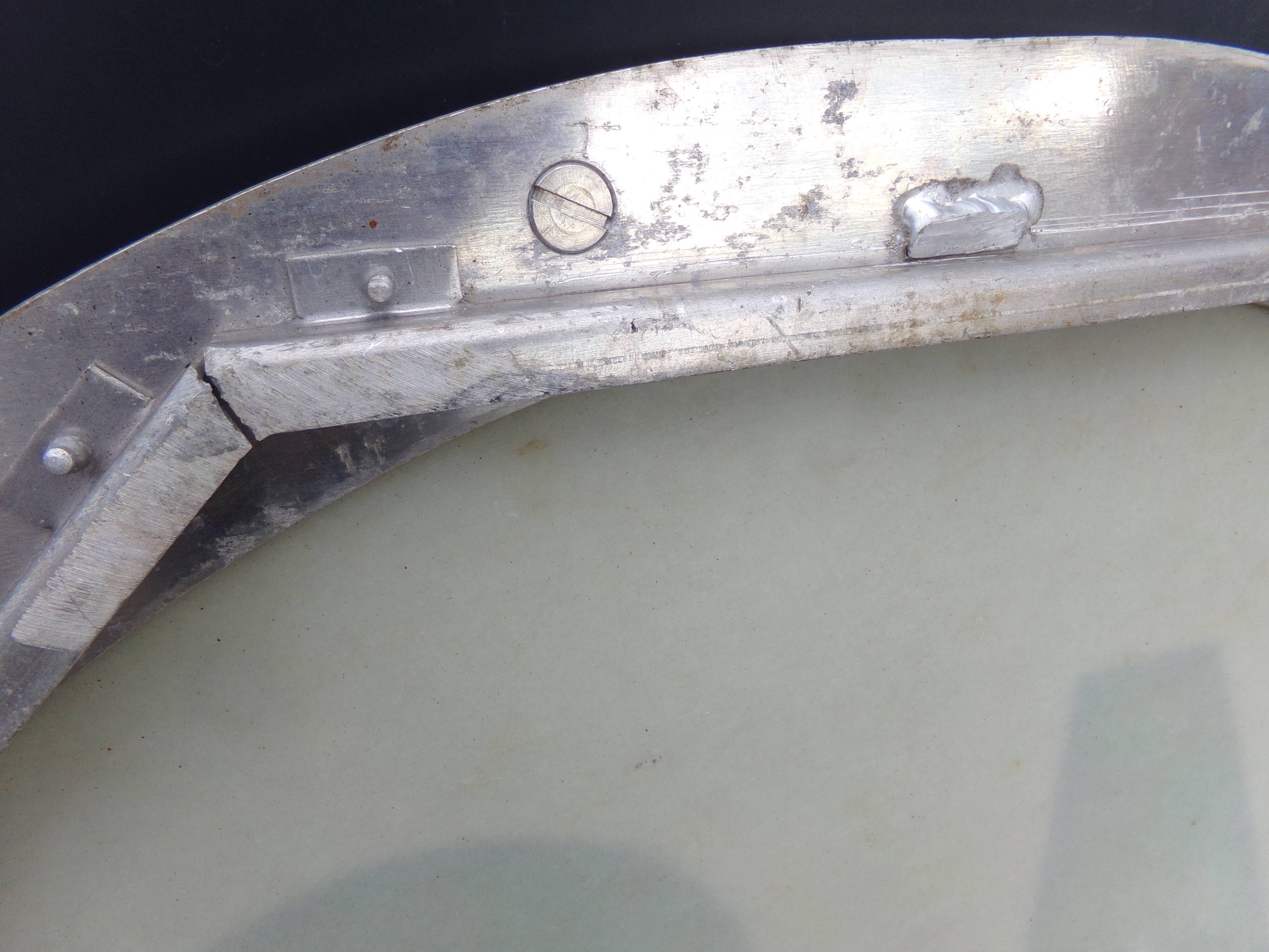 Industrial decorative limitation plate