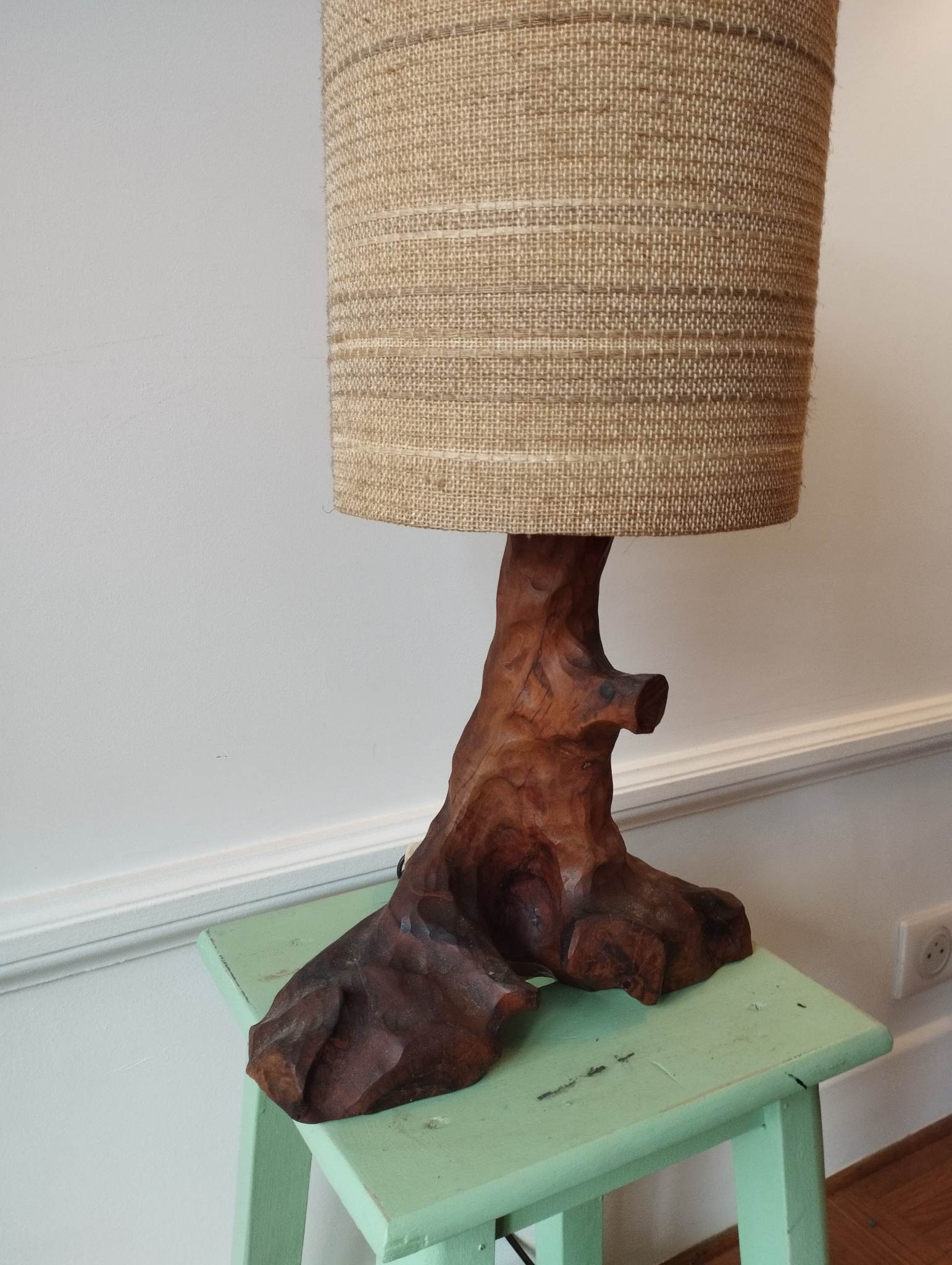 Wooden foot lamp