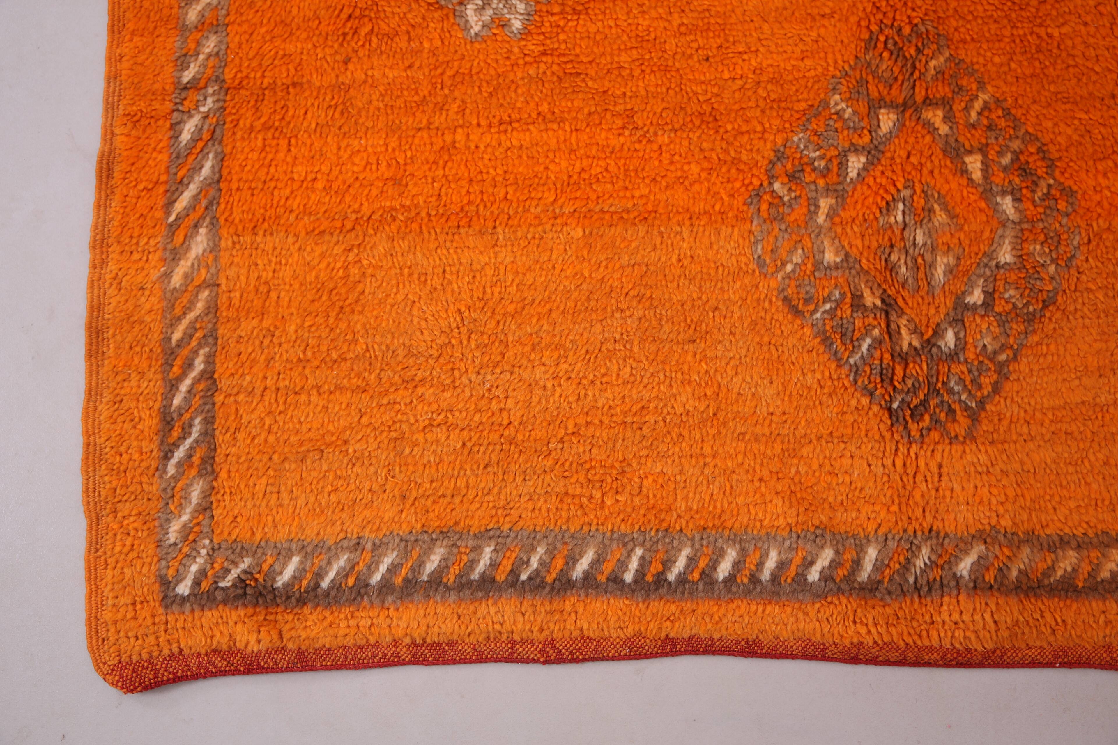 Orange Vintage Moroccan Rug 162 x 232 cm - Berber Wool Rug - Handmade Rug