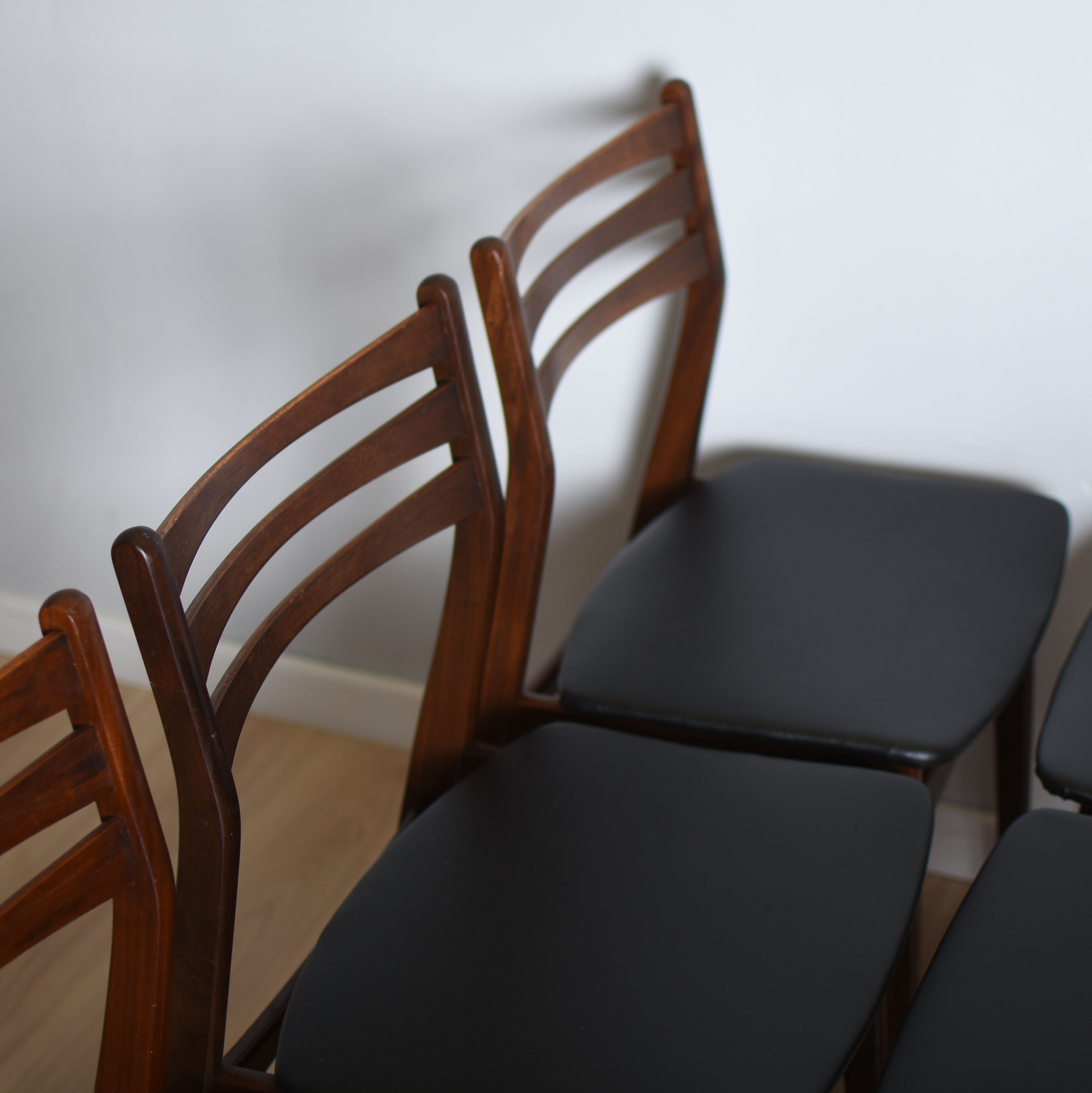 Set of 6 rosewood chairs, Denmark, 1960s