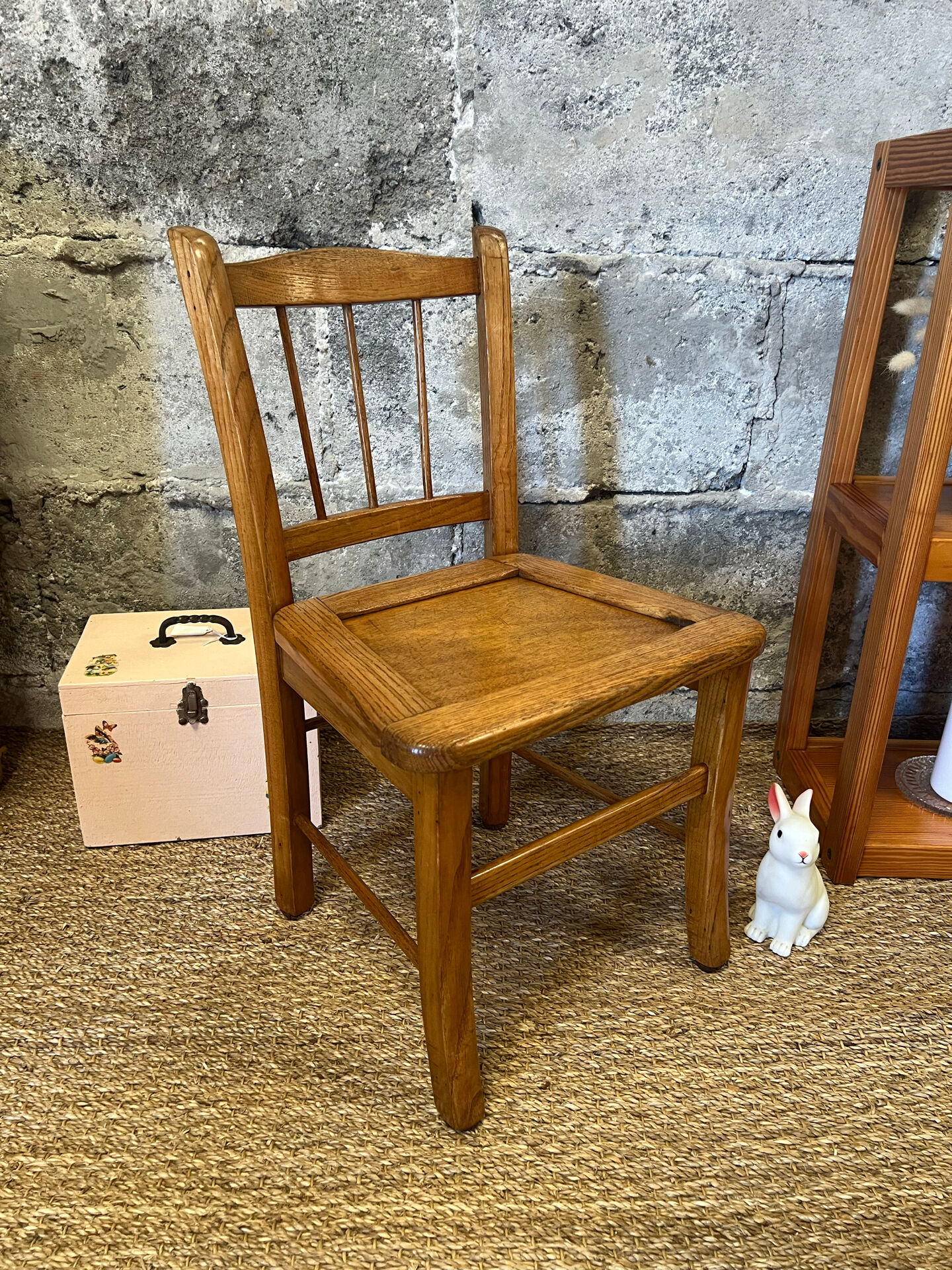 Chaise bistrot vintage pour enfant