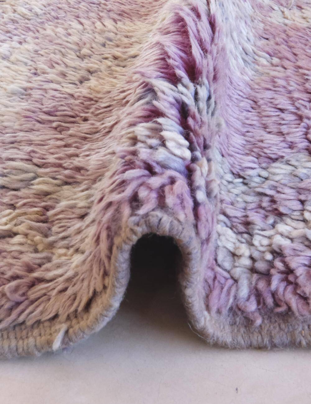 Vintage Purple Lavender Rug - 267 x 130 cm