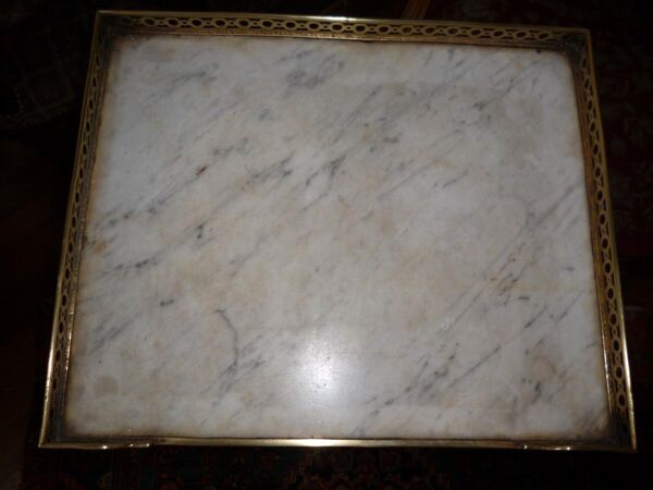 Paire de petites commodes époque XIX e