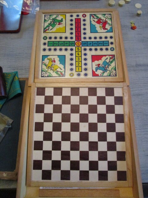 Wooden game box 60