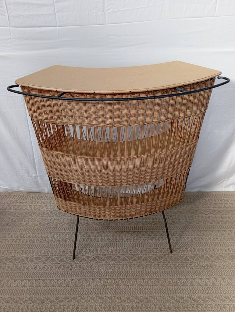 1960s rattan and metal bar counter