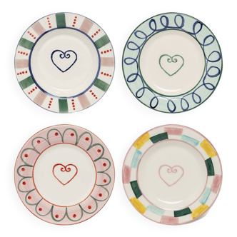 Ensemble de 4 assiettes à pain / sous-verres coeur