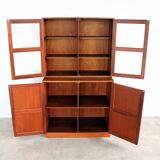 vintage wall cabinet | display cabinet | C. Hvidt
